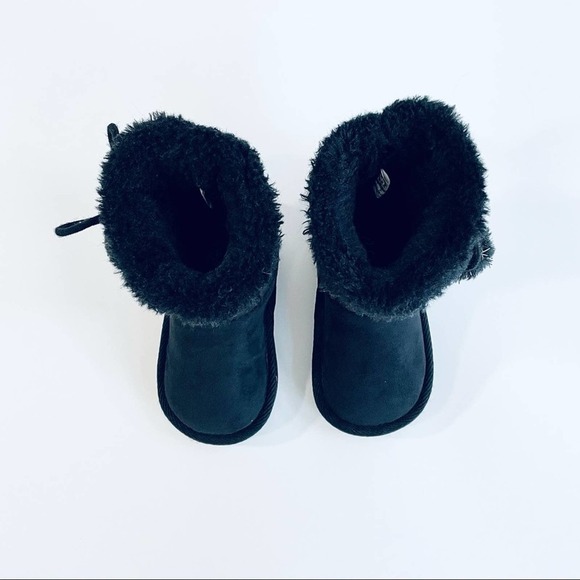 CITY Streets Baby Toddler Black Faux Fur Boots Size 5 Months Winter Girl - Picture 7 of 10